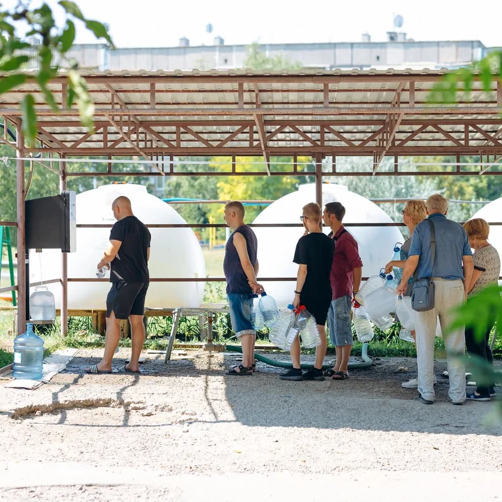 A Razom-supported water filtering station in operation