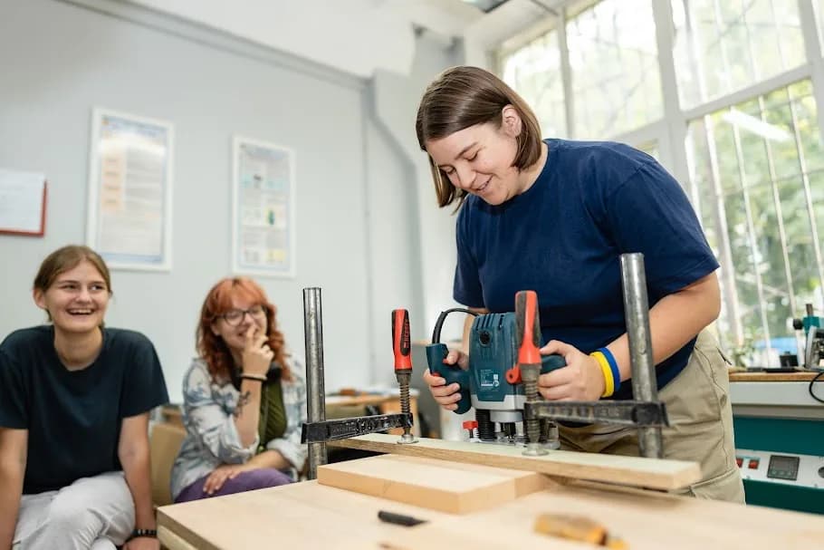 Building Ukraine Together’s Craftswomen’s School